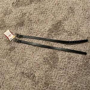 NWT weaver spur straps